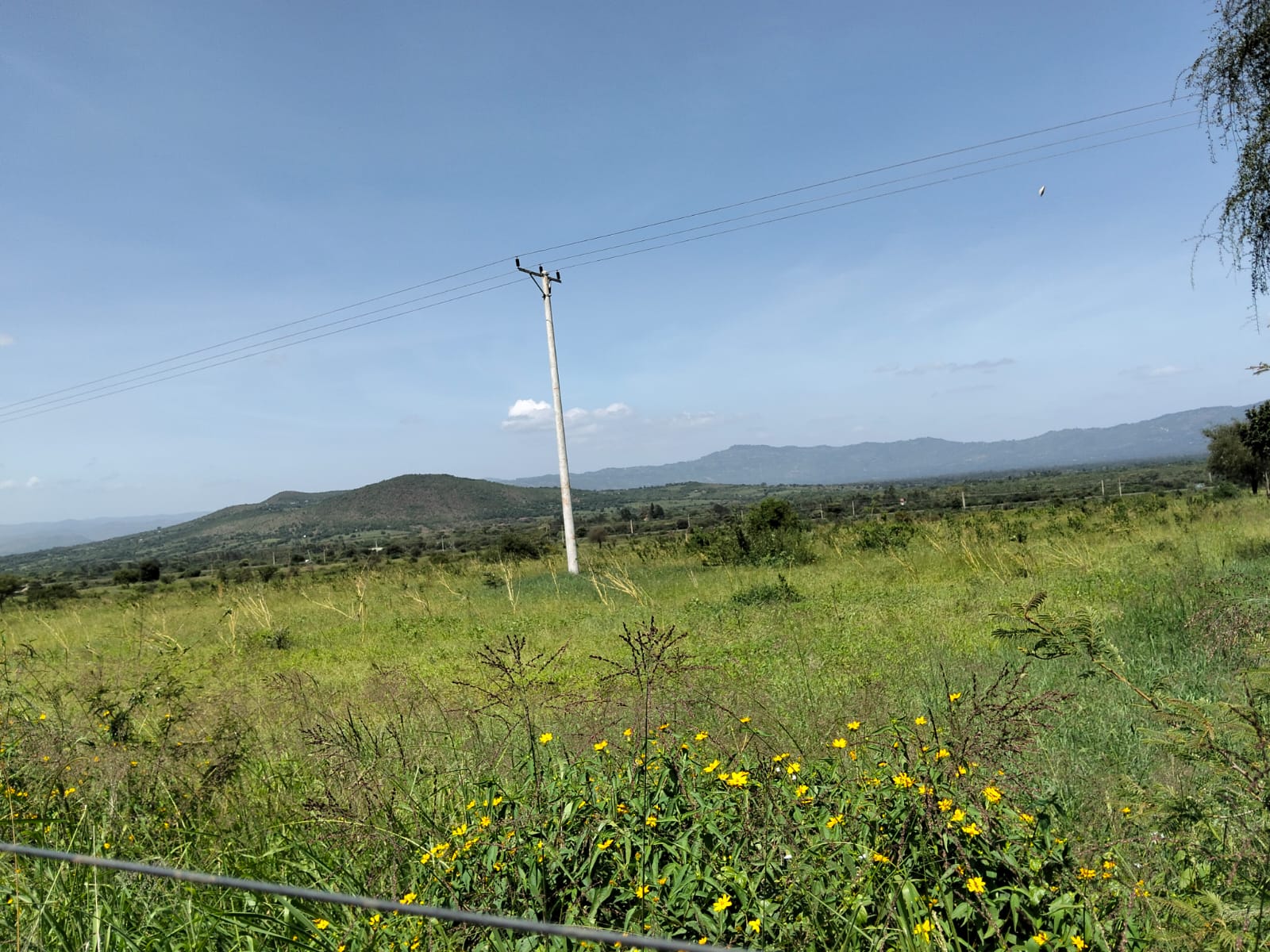 400 Acres for saleon Mombasa road, Emali