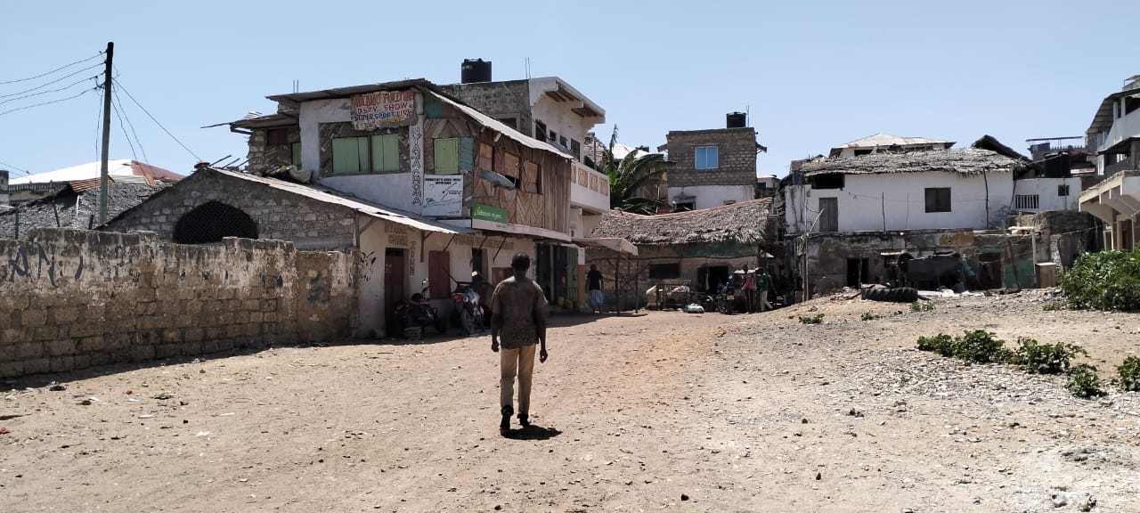 110 by 150 ft ocean view plot for sale in Lamu Town CBD ideal for residential or commercial development.