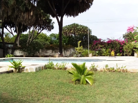 4 br for rent in Malindi Kibokoni Residence