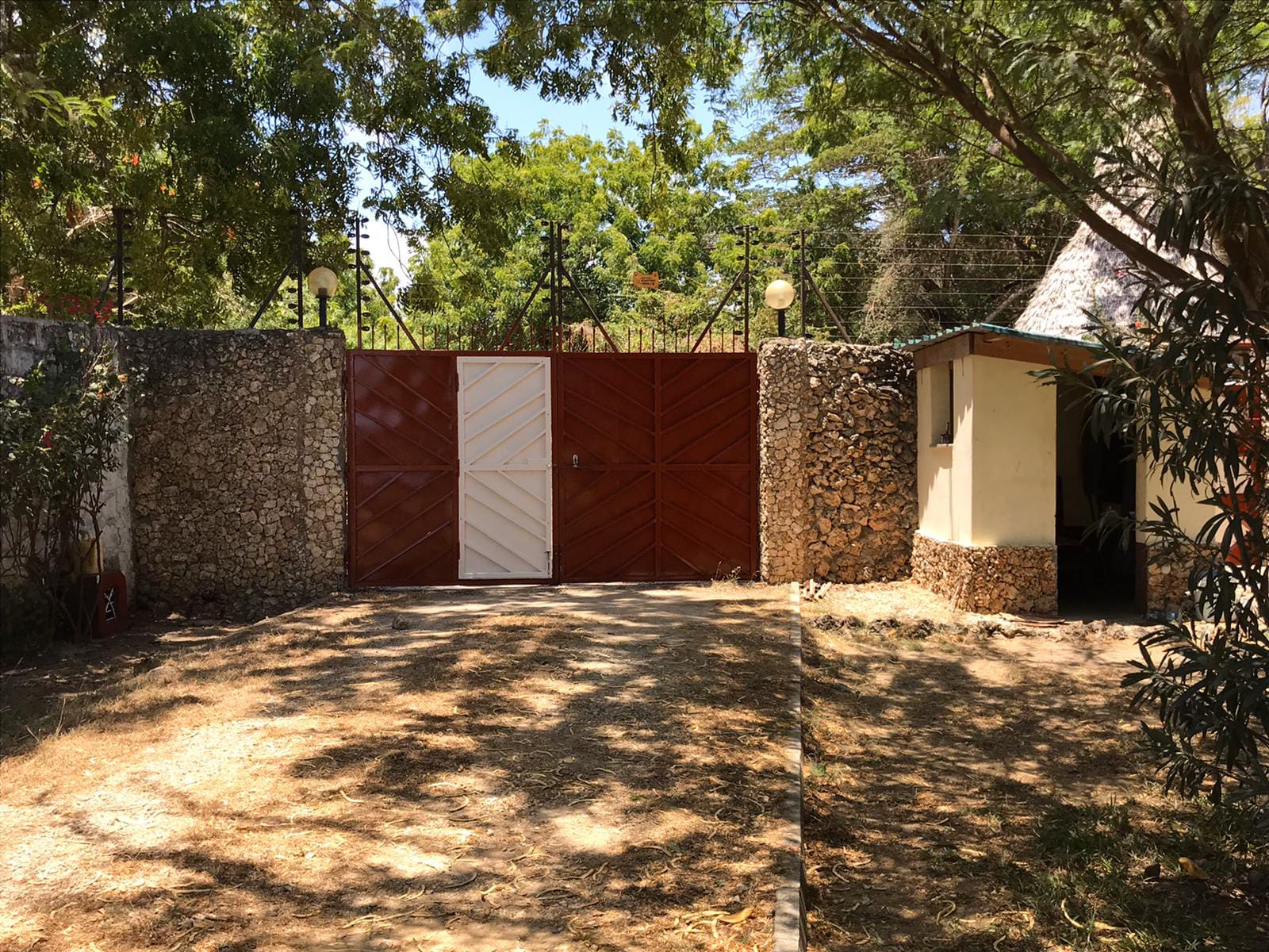 4 br for rent in Malindi Kibokoni Residence