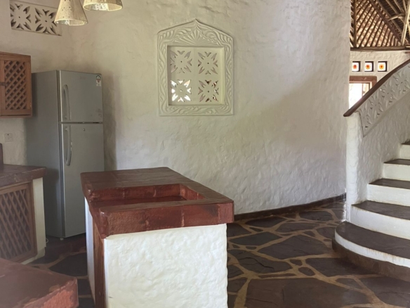 Luxury 3-bedroom en-suite villas for sale and rent in Che Shale Bay, Kenya’s prime coastal destination.