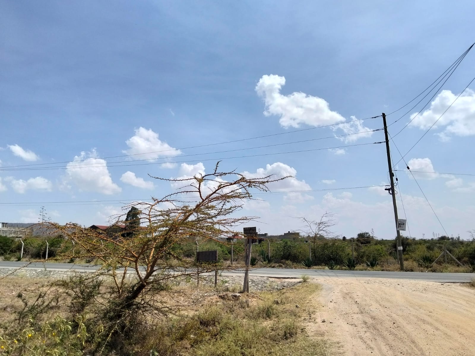 Five-acre land for sale near Daystar University in Lukenya with ready title deed, ideal for development.