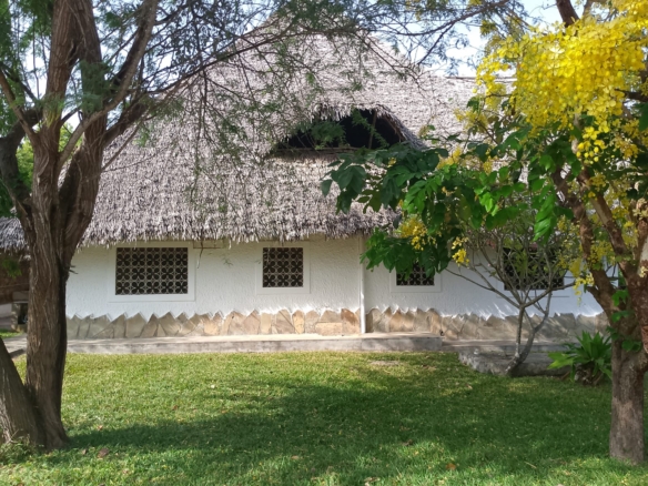 4 br for rent in Malindi Kibokoni Residence