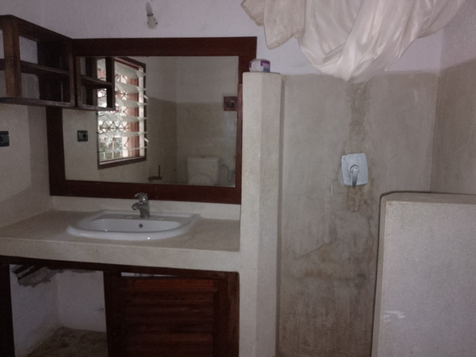 4 br for rent in Malindi Kibokoni Residence