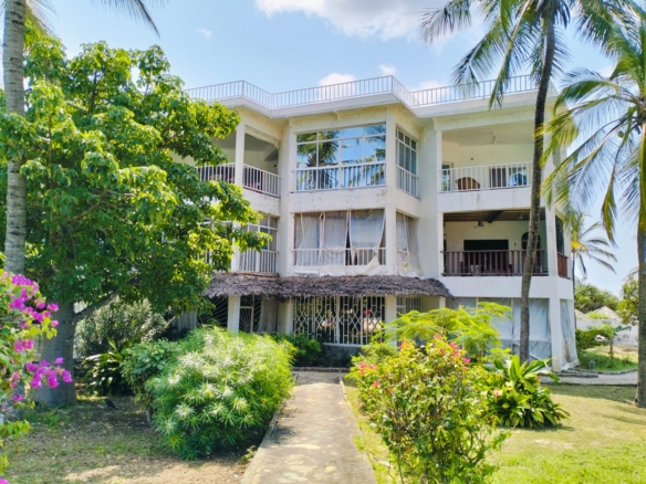 Iguana 1.5 Br short term rental