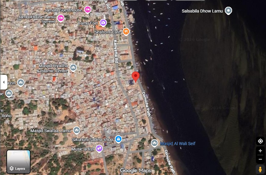 110 by 150 ft ocean view plot for sale in Lamu Town CBD ideal for residential or commercial development.