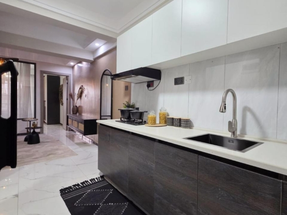 Modern 1, 2, and 3-bedroom apartments for sale at Tsavorite Gardens in Kilimani, Nairobi, offering elegant living and strong investment value.