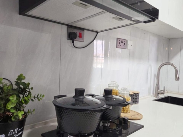 Modern 1, 2, and 3-bedroom apartments for sale at Tsavorite Gardens in Kilimani, Nairobi, offering elegant living and strong investment value.