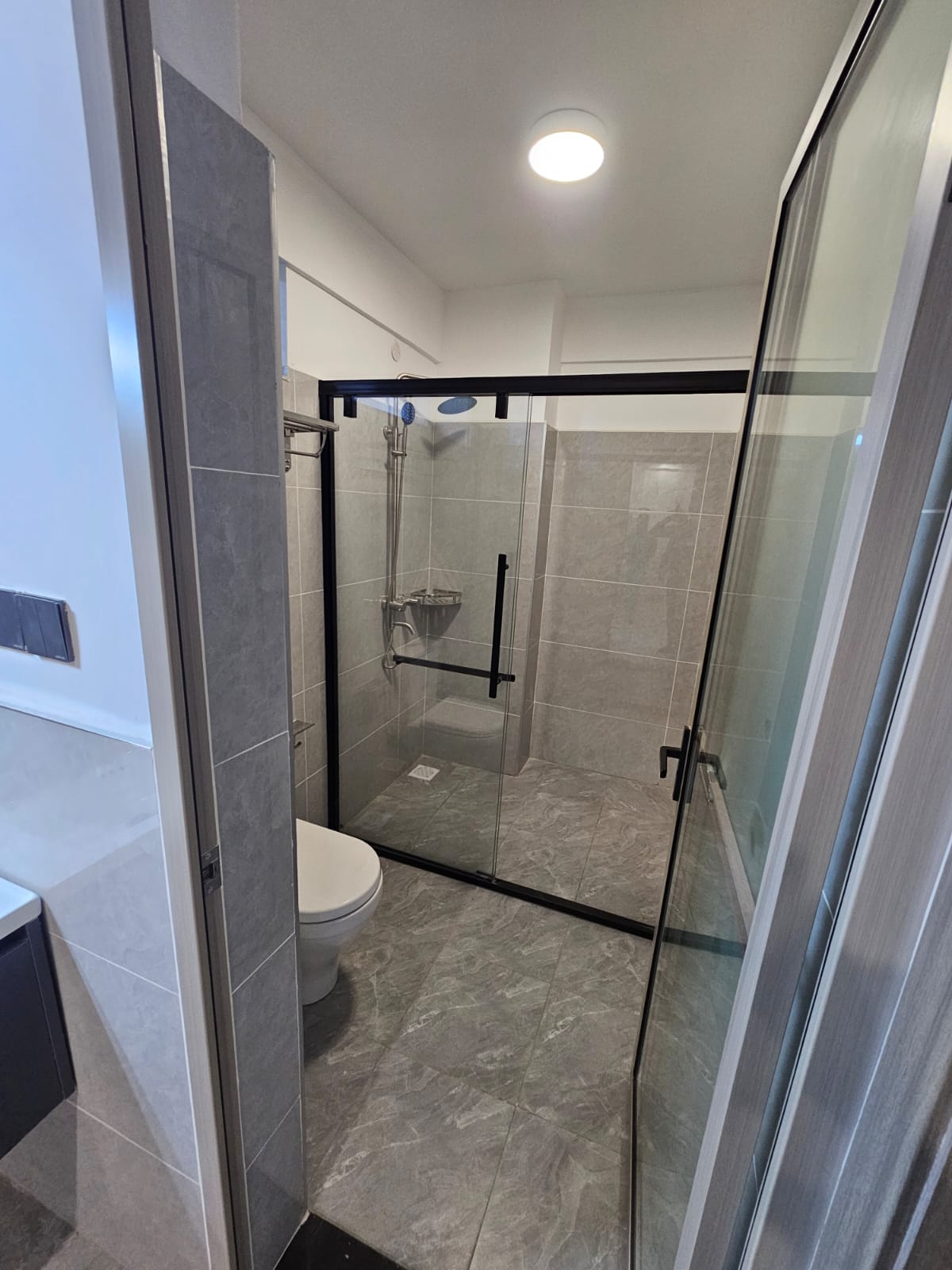 Modern studio, 1, 2, and 3-bedroom apartments for sale at City Oasis Homes in Valley Arcade, Nairobi, offering premium finishes and strong investment value.