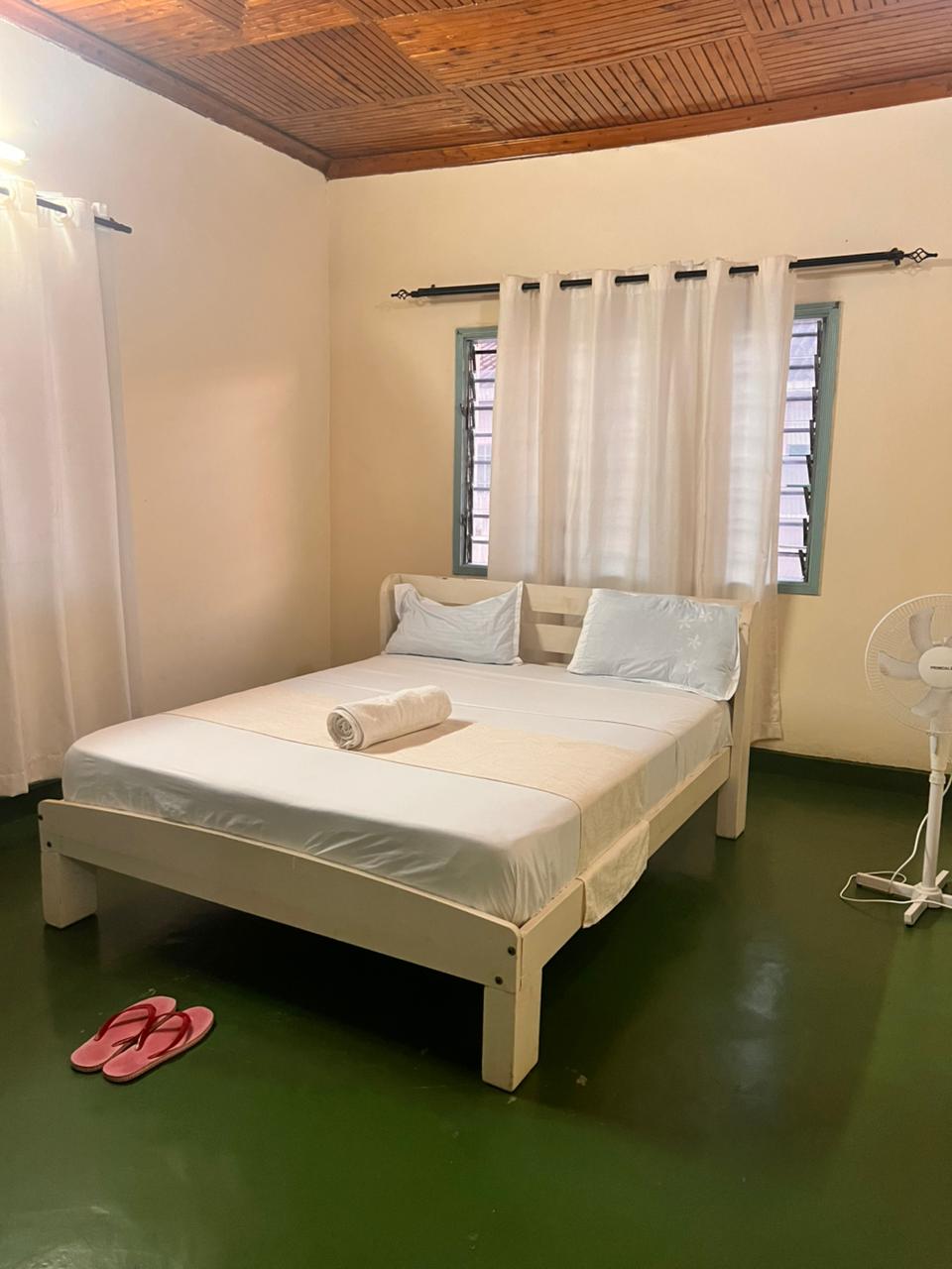 3-bedroom apartment for rent at Malindi Complex in Malindi CBD with flexible rental options and Safaricom WiFi available.