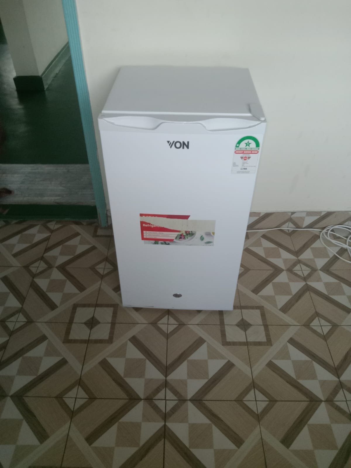 3-bedroom apartment for rent at Malindi Complex in Malindi CBD with flexible rental options and Safaricom WiFi available.