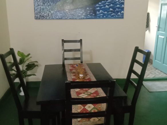 3-bedroom apartment for rent at Malindi Complex in Malindi CBD with flexible rental options and Safaricom WiFi available.