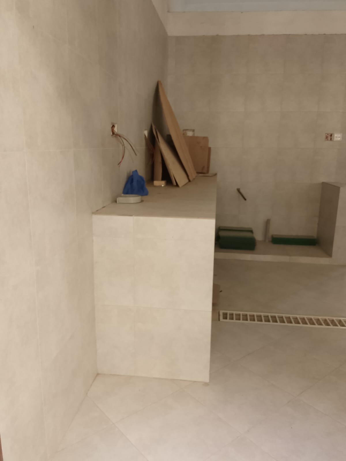 Prime restaurant space to let near Oasis Mall along Lamu Road, featuring high visibility, busy street frontage, and proximity to the beach.