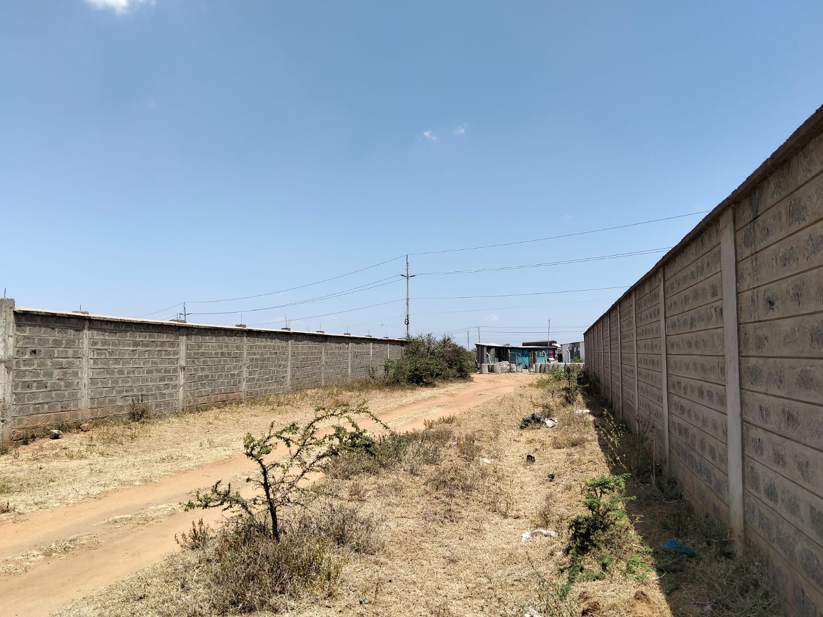 20 acres of prime commercial land for sale near Kyumbi Town at Machakos Junction, just 30 meters from Mombasa Road.