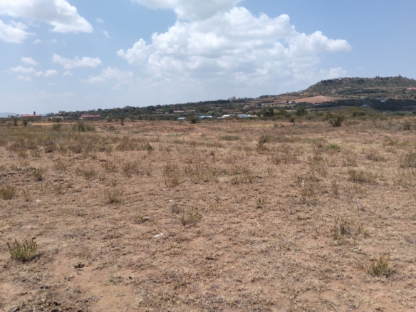 20 acres of prime commercial land for sale near Kyumbi Town at Machakos Junction, just 30 meters from Mombasa Road.