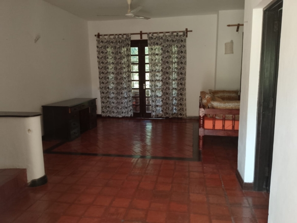 Spacious furnished 2-bedroom beachfront home with pool and garden in Kilimandogo Malindi for rent.