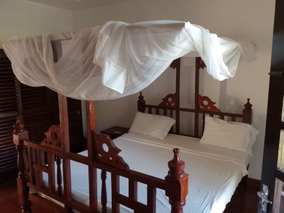 Spacious furnished 2-bedroom beachfront home with pool and garden in Kilimandogo Malindi for rent.