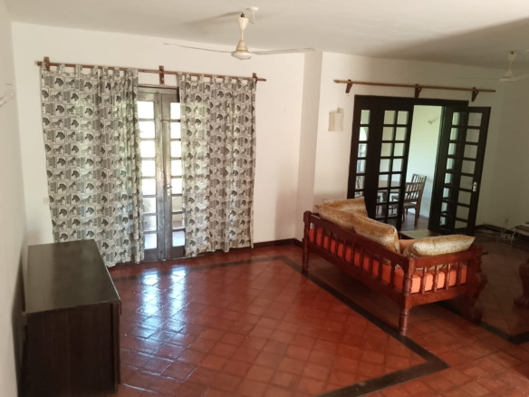 Spacious furnished 2-bedroom beachfront home with pool and garden in Kilimandogo Malindi for rent.