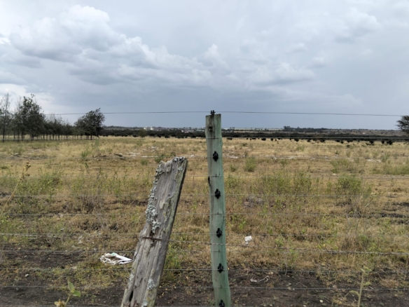 100-acre development land for sale in Kitengela Acacia suitable for residential, commercial, or institutional projects.