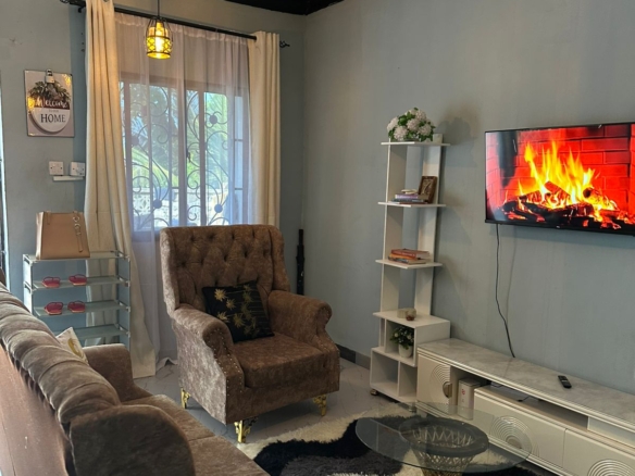 Furnished 1-bedroom shortlet apartment in Kibokoni Malindi with Wi-Fi, AC, parking, and kitchen for KES 3,500 per night.