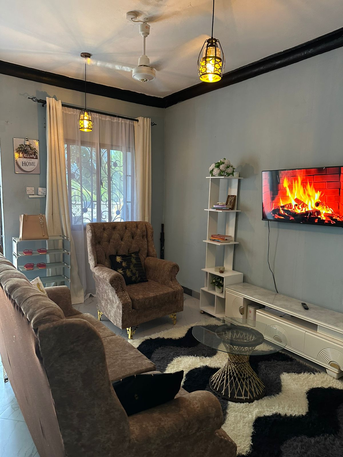 Furnished 1-bedroom shortlet apartment in Kibokoni Malindi with Wi-Fi, AC, parking, and kitchen for KES 3,500 per night.