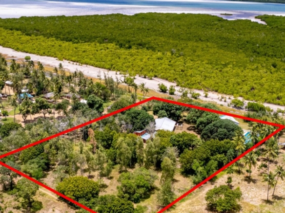 Luxury 2.7-acre creekfront property for sale in Mida Creek Watamu with ocean views, eco-lodge potential, and unique treehouse residence.