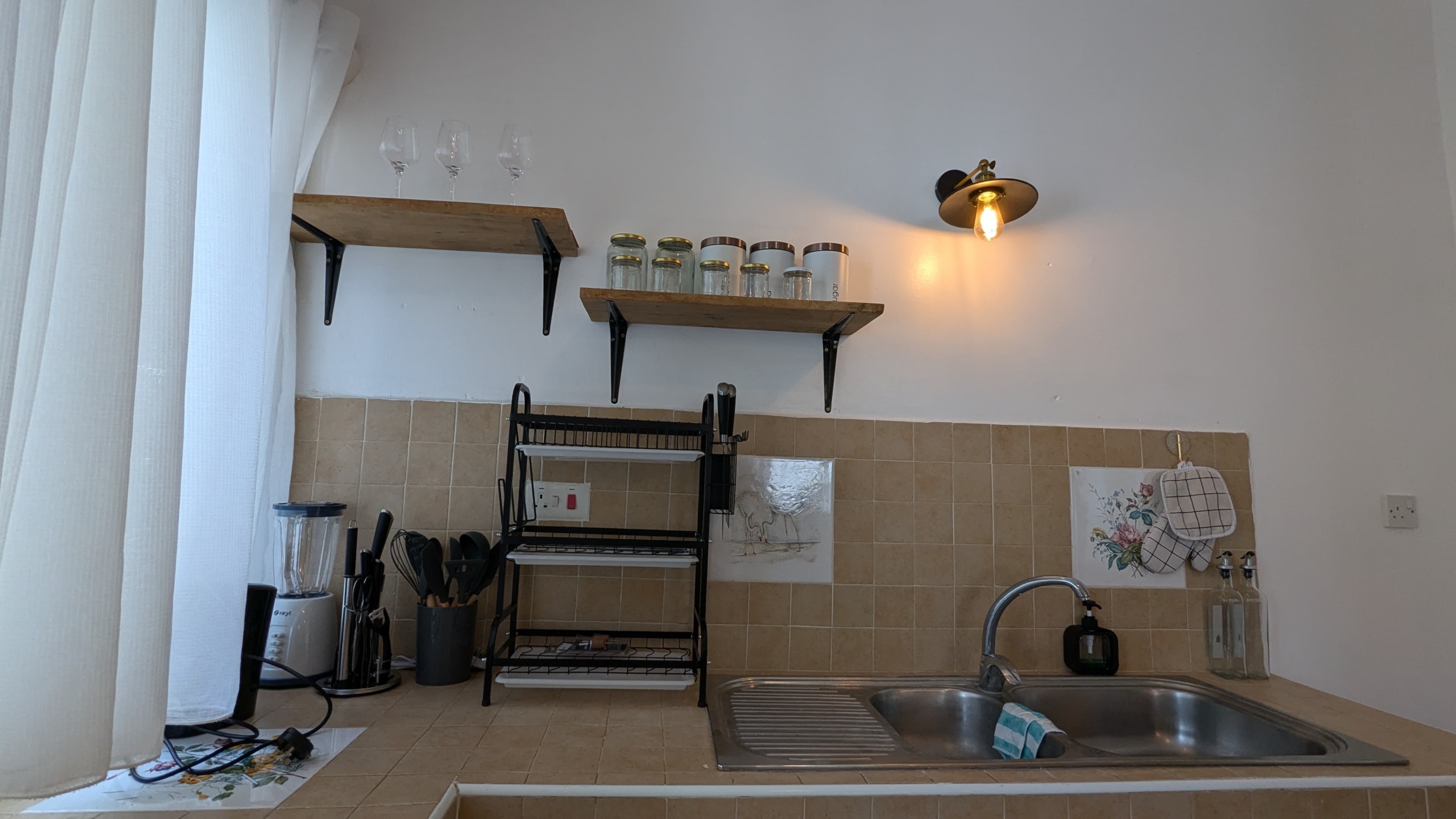 3 br beachfront short stay malindi