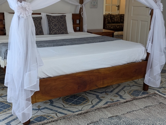 3 br beachfront short stay malindi