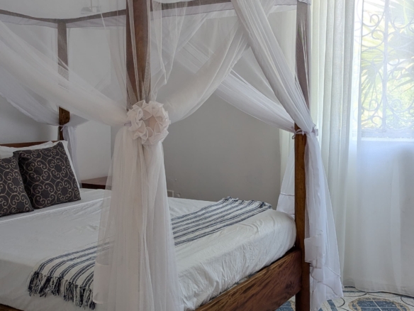 3 br beachfront short stay malindi