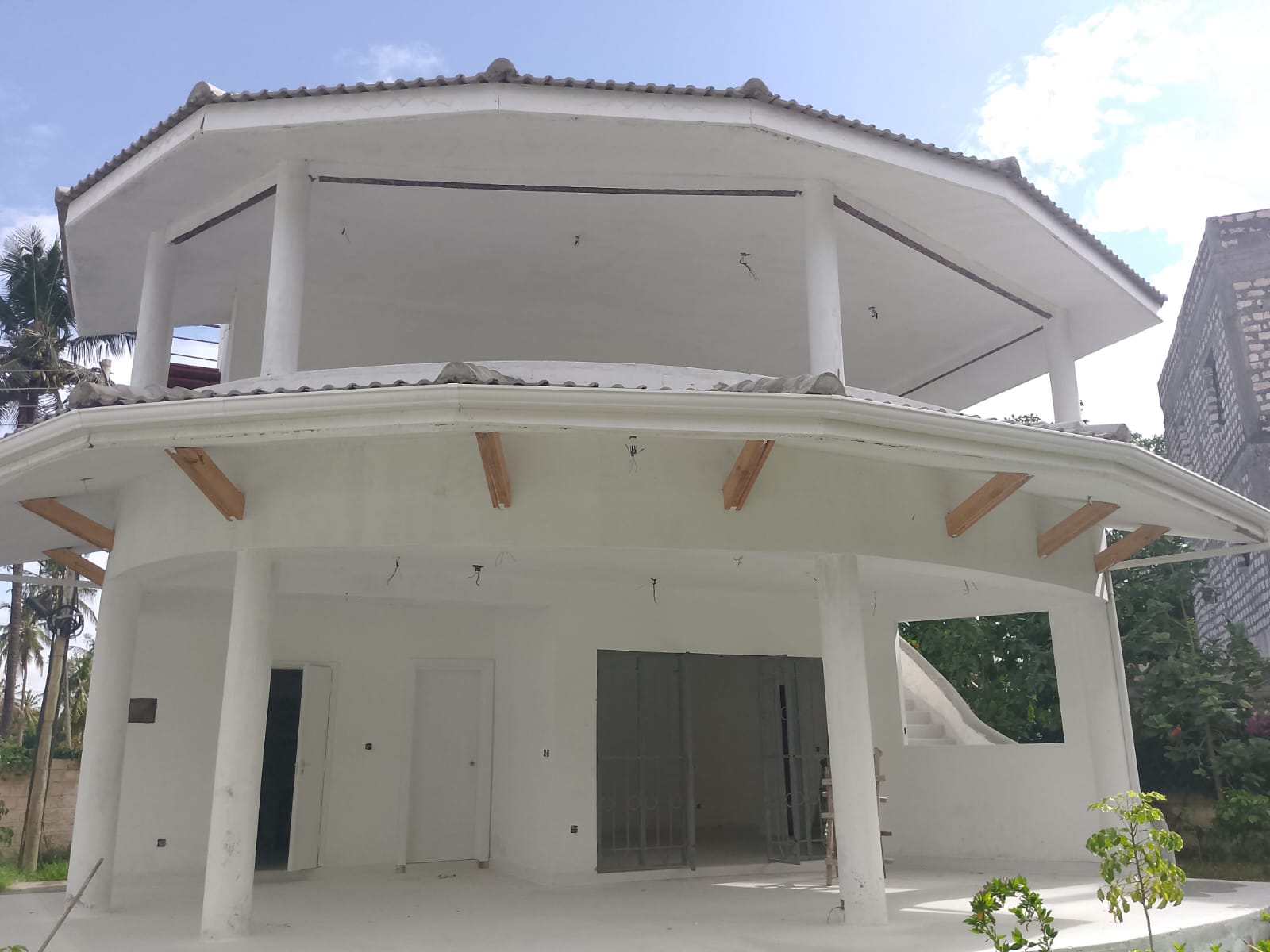 Luxury 2-bedroom duplex apartment at Iguana Beach Malindi with rooftop pool, double kitchen, verandah, and secure low-density compound near Lamu Road.