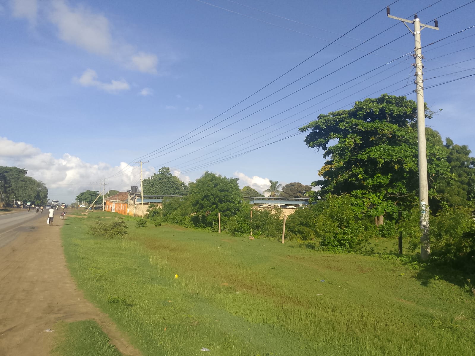 5.2-acre freehold land for sale along Mombasa Road ideal for commercial, residential, or mixed-use development.