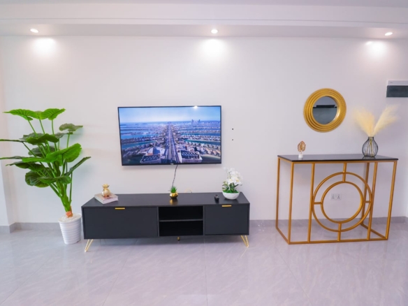 Short-stay apartments at Goldpark Homes Kilimani near Yaya Centre offering 1, 2, and 3-bedroom units from KES 10,000 per night.