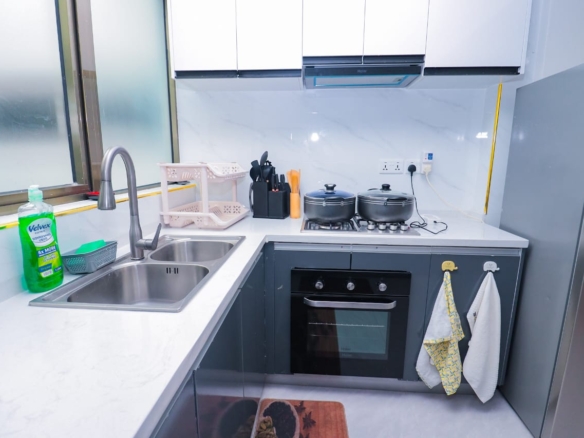 Short-stay apartments at Goldpark Homes Kilimani near Yaya Centre offering 1, 2, and 3-bedroom units from KES 10,000 per night.