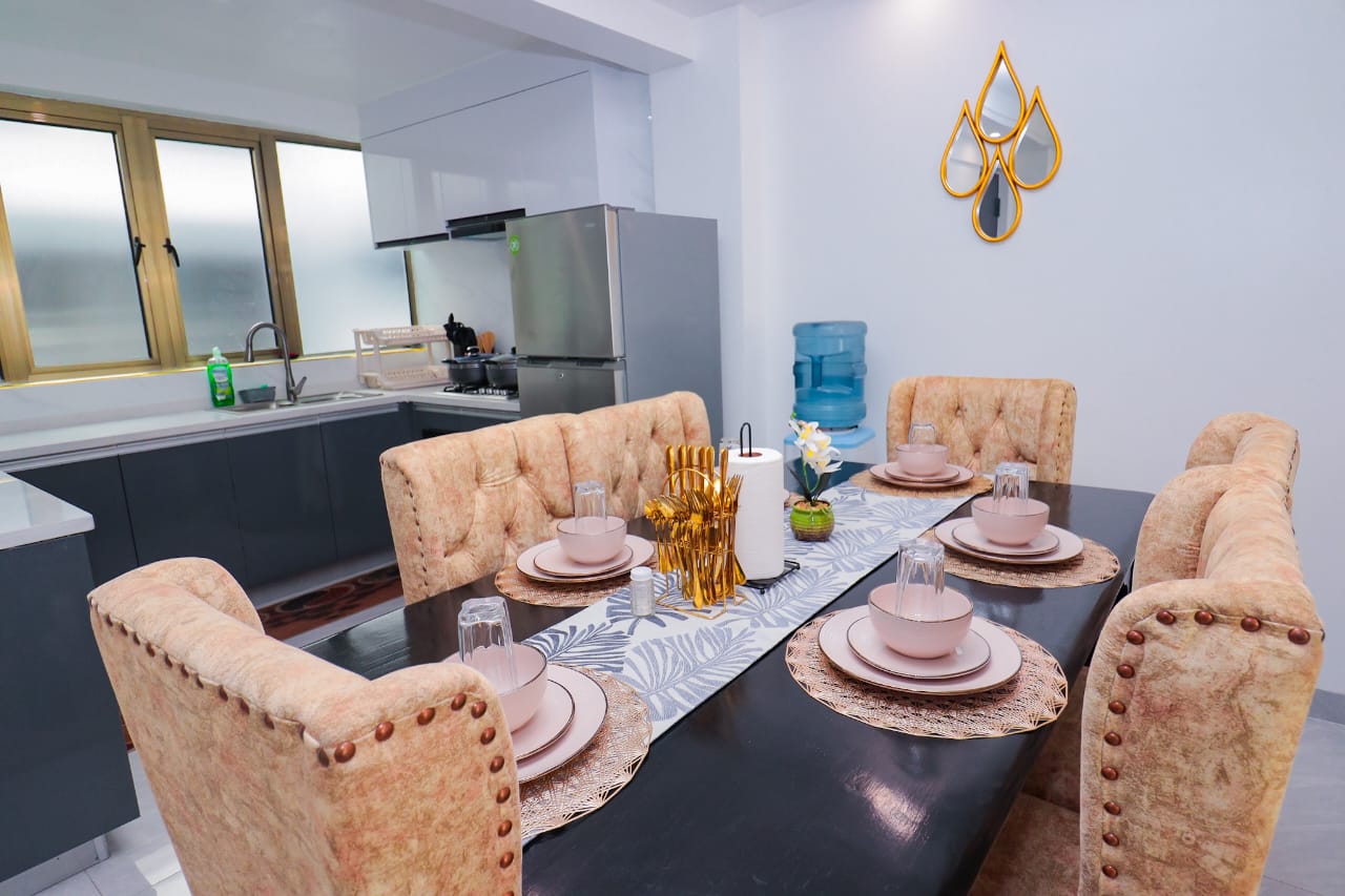 Short-stay apartments at Goldpark Homes Kilimani near Yaya Centre offering 1, 2, and 3-bedroom units from KES 10,000 per night.