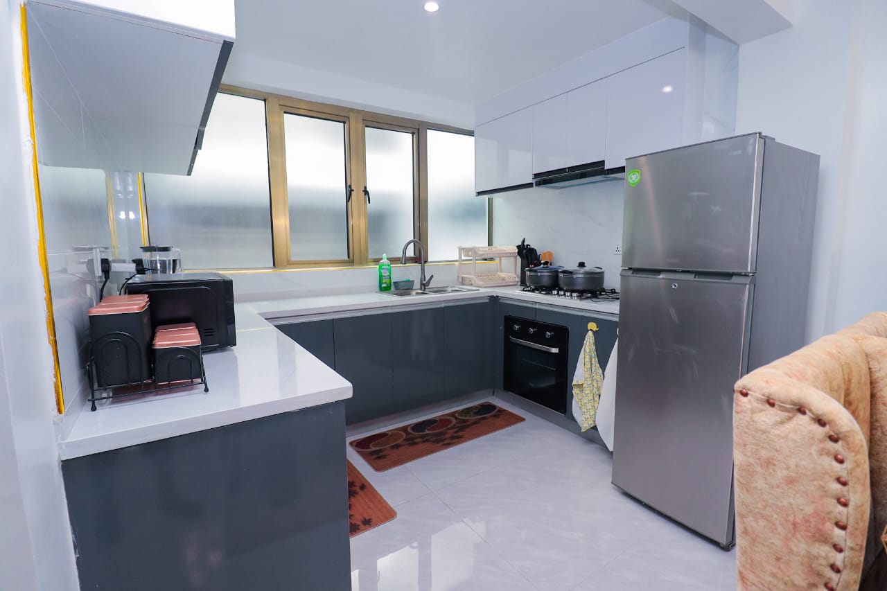 Short-stay apartments at Goldpark Homes Kilimani near Yaya Centre offering 1, 2, and 3-bedroom units from KES 10,000 per night.