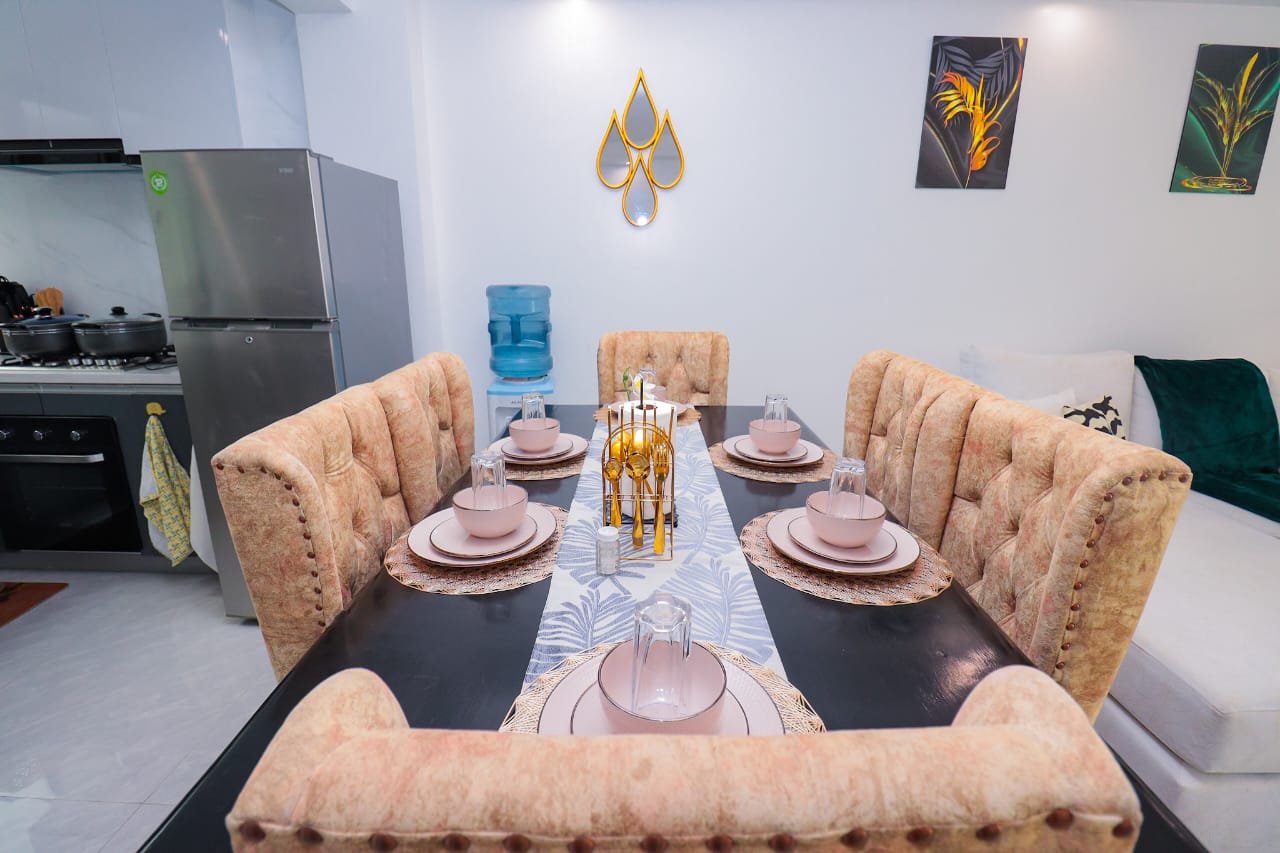 Short-stay apartments at Goldpark Homes Kilimani near Yaya Centre offering 1, 2, and 3-bedroom units from KES 10,000 per night.