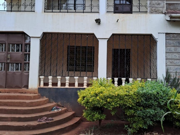 7 bedroom all ensuite house for sale in Ngong Oloolua on 60x60 plot with basement unit