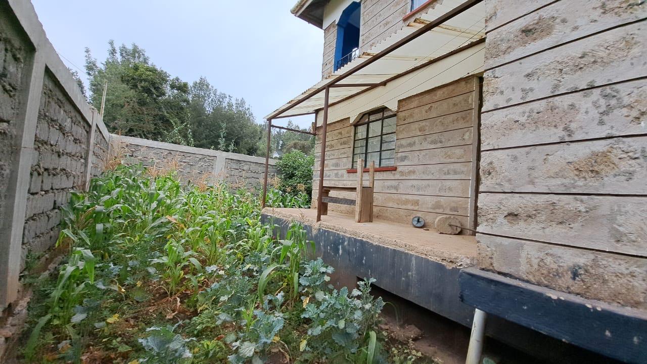 7 bedroom all ensuite house for sale in Ngong Oloolua on 60x60 plot with basement unit