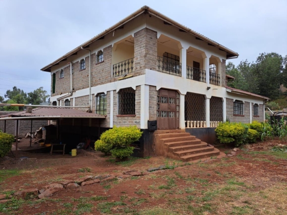 7 bedroom all ensuite house for sale in Ngong Oloolua on 60x60 plot with basement unit