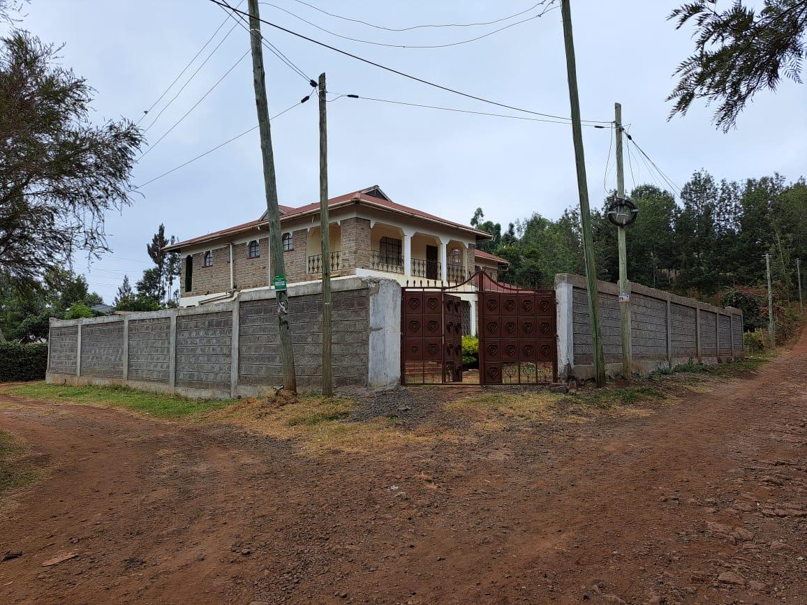 7 bedroom all ensuite house for sale in Ngong Oloolua on 60x60 plot with basement unit