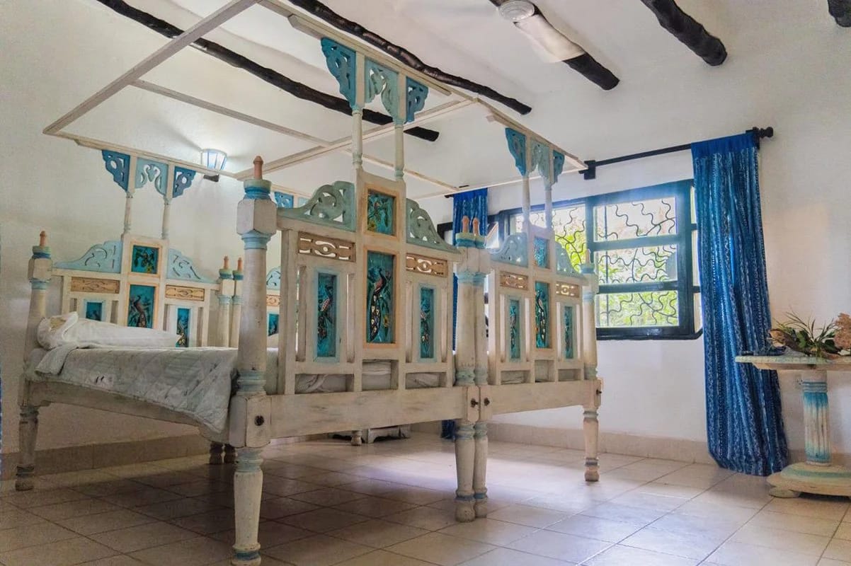 5br for sale in Watamu on 1 acre