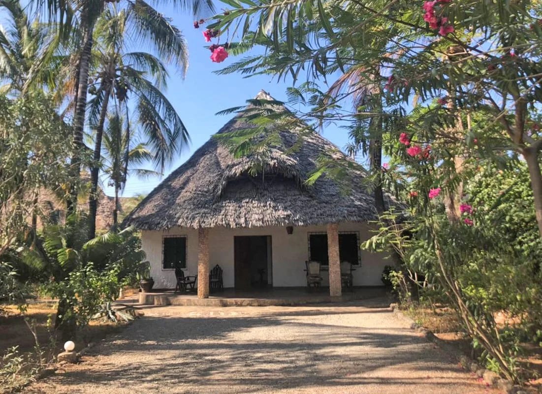 5br for sale in Watamu on 1 acre