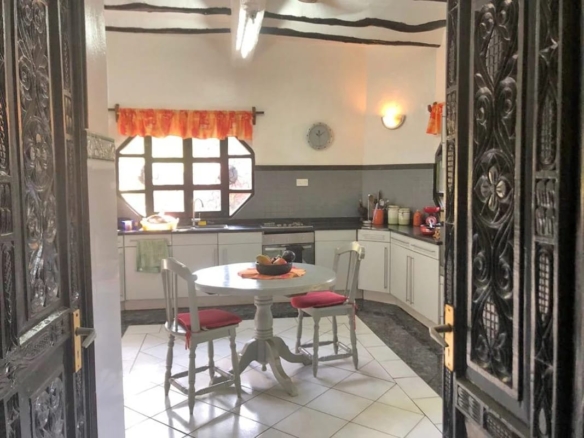 5br for sale in Watamu on 1 acre