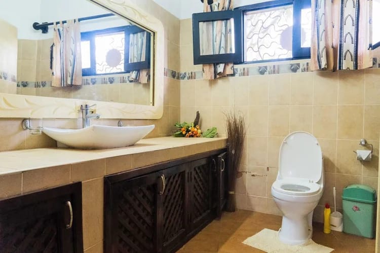 5br for sale in Watamu on 1 acre