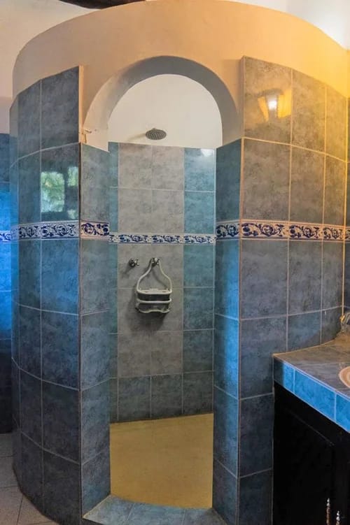 5br for sale in Watamu on 1 acre