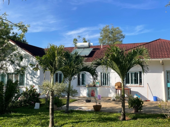 3 bedroom house for sale in Bofa Kilifi gated community near beach half acre 25M