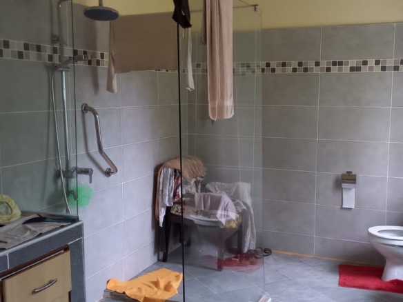 3 bedroom house for sale in Bofa Kilifi gated community near beach half acre 25M