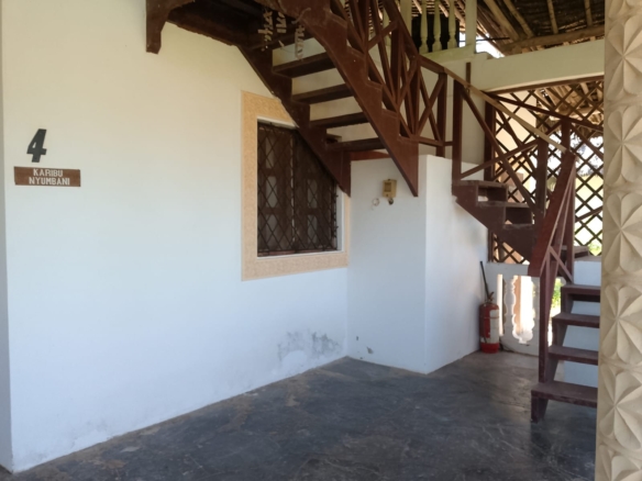 beachfront 2 bedroom villa for sale in Mambrui Malindi fully furnished villa with pool golf course and security