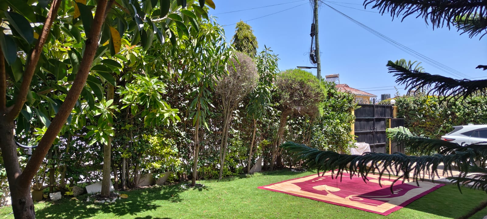 4 bedroom house for sale in Kitengela with DSQ gated estate highway frontage 50x100 plot KES 15M