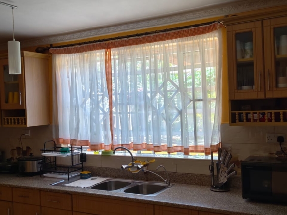 4 bedroom house for sale in Kitengela with DSQ gated estate highway frontage 50x100 plot KES 15M